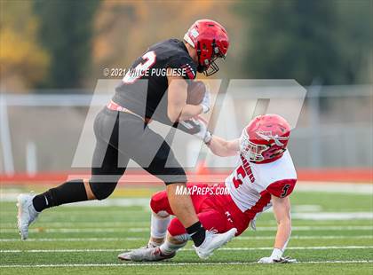 Thumbnail 3 in Yelm vs. Marysville-Pilchuck (3A Playoffs) photogallery.