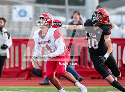 Thumbnail 2 in Yelm vs. Marysville-Pilchuck (3A Playoffs) photogallery.