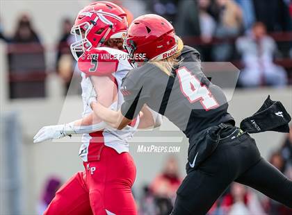 Thumbnail 2 in Yelm vs. Marysville-Pilchuck (3A Playoffs) photogallery.