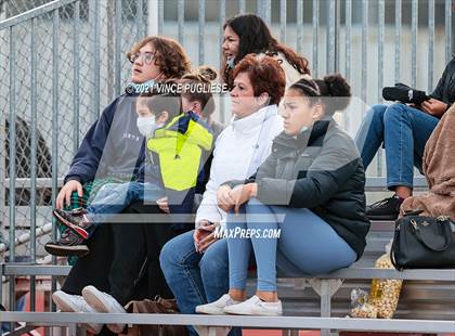 Thumbnail 1 in Yelm vs. Marysville-Pilchuck (3A Playoffs) photogallery.