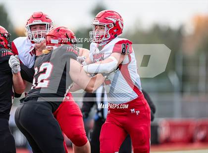 Thumbnail 1 in Yelm vs. Marysville-Pilchuck (3A Playoffs) photogallery.