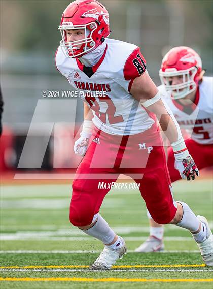 Thumbnail 2 in Yelm vs. Marysville-Pilchuck (3A Playoffs) photogallery.