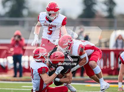 Thumbnail 3 in Yelm vs. Marysville-Pilchuck (3A Playoffs) photogallery.