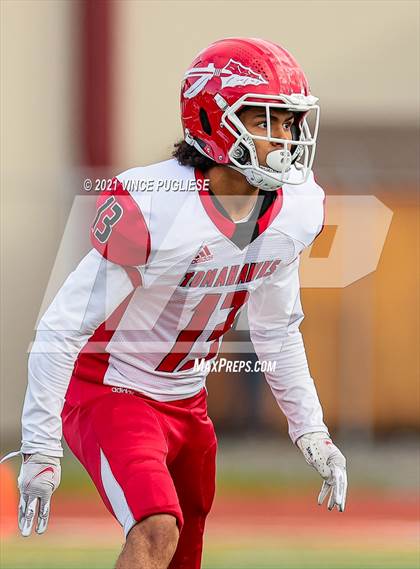 Thumbnail 1 in Yelm vs. Marysville-Pilchuck (3A Playoffs) photogallery.