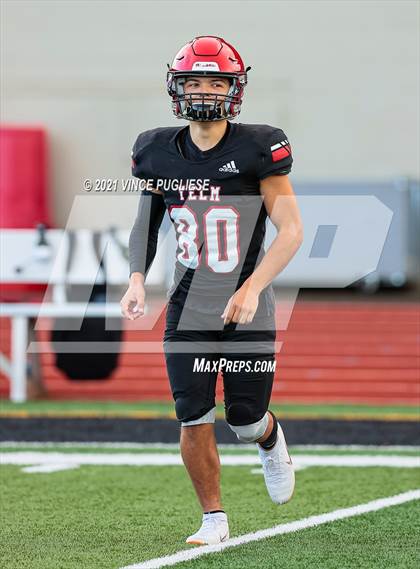 Thumbnail 3 in Yelm vs. Marysville-Pilchuck (3A Playoffs) photogallery.
