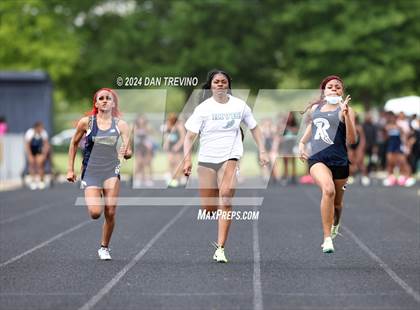 Thumbnail 3 in Southeastern District Meet #2 (Track/Hurdles) photogallery.