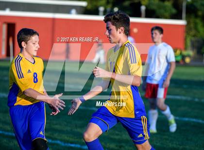 Thumbnail 3 in Derry @ Saltsburg photogallery.