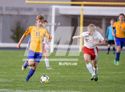 Thumbnail 2 in Derry @ Saltsburg photogallery.