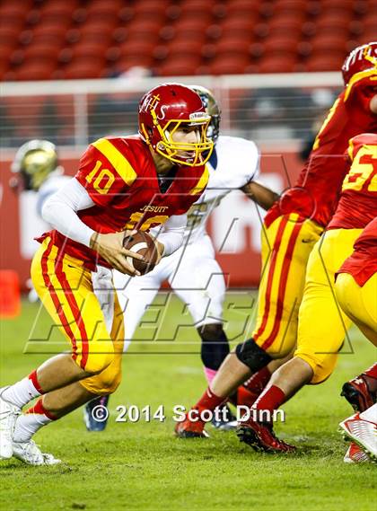 Thumbnail 2 in Jesuit vs. Elk Grove @ Levi's Stadium photogallery.