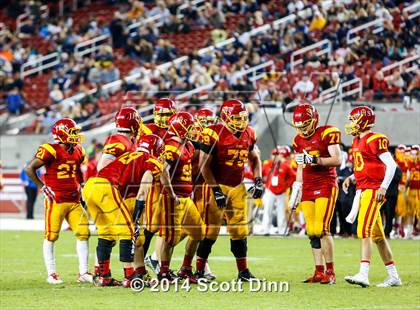 Thumbnail 3 in Jesuit vs. Elk Grove @ Levi's Stadium photogallery.