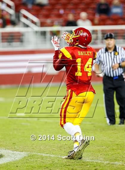 Thumbnail 2 in Jesuit vs. Elk Grove @ Levi's Stadium photogallery.