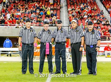 Thumbnail 2 in Jesuit vs. Elk Grove @ Levi's Stadium photogallery.