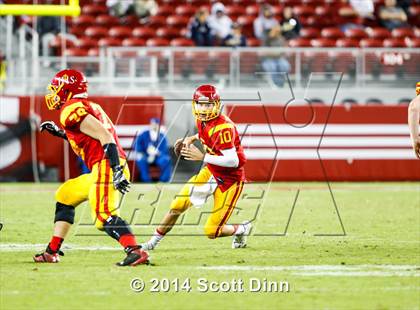 Thumbnail 3 in Jesuit vs. Elk Grove @ Levi's Stadium photogallery.