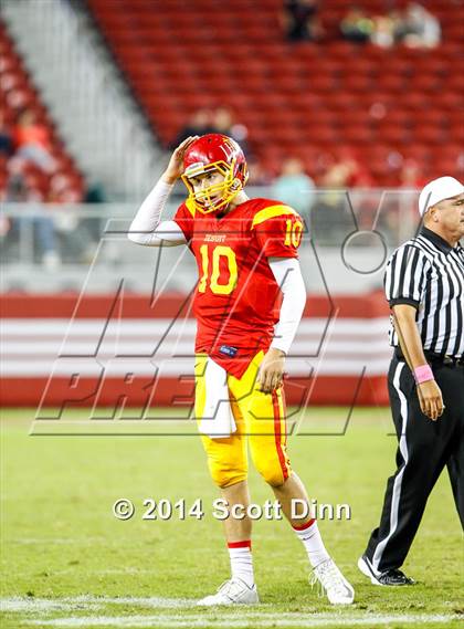 Thumbnail 2 in Jesuit vs. Elk Grove @ Levi's Stadium photogallery.