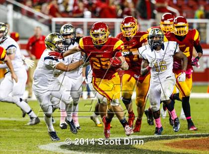 Thumbnail 3 in Jesuit vs. Elk Grove @ Levi's Stadium photogallery.