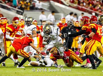 Thumbnail 2 in Jesuit vs. Elk Grove @ Levi's Stadium photogallery.