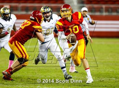Thumbnail 1 in Jesuit vs. Elk Grove @ Levi's Stadium photogallery.