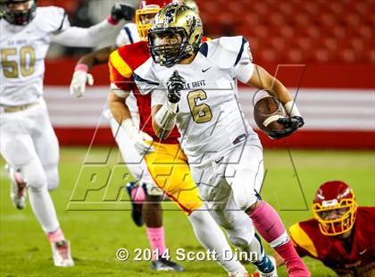 Thumbnail 1 in Jesuit vs. Elk Grove @ Levi's Stadium photogallery.