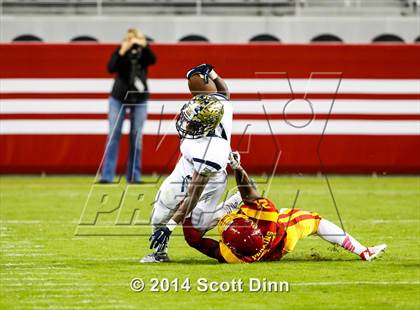 Thumbnail 3 in Jesuit vs. Elk Grove @ Levi's Stadium photogallery.