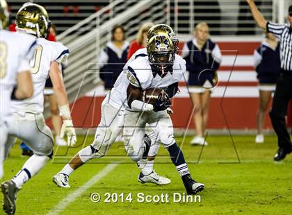 Thumbnail 2 in Jesuit vs. Elk Grove @ Levi's Stadium photogallery.