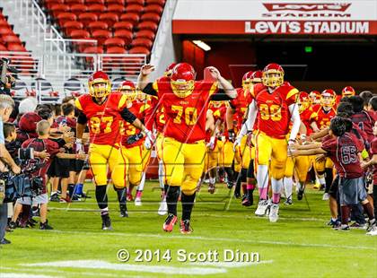 Thumbnail 2 in Jesuit vs. Elk Grove @ Levi's Stadium photogallery.