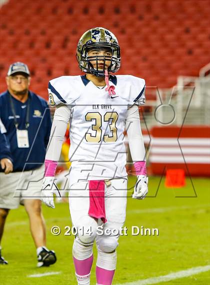 Thumbnail 3 in Jesuit vs. Elk Grove @ Levi's Stadium photogallery.