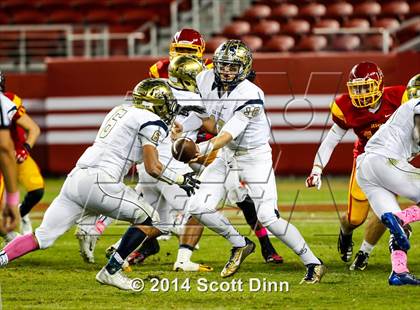 Thumbnail 3 in Jesuit vs. Elk Grove @ Levi's Stadium photogallery.