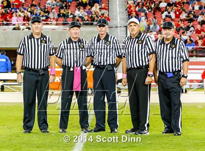 Thumbnail 1 in Jesuit vs. Elk Grove @ Levi's Stadium photogallery.