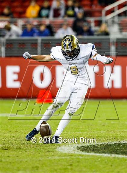 Thumbnail 3 in Jesuit vs. Elk Grove @ Levi's Stadium photogallery.
