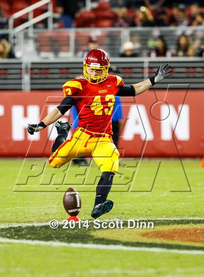 Thumbnail 2 in Jesuit vs. Elk Grove @ Levi's Stadium photogallery.