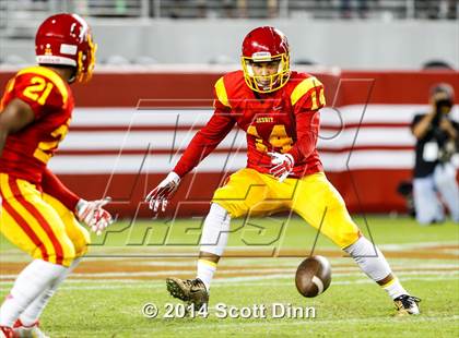 Thumbnail 3 in Jesuit vs. Elk Grove @ Levi's Stadium photogallery.