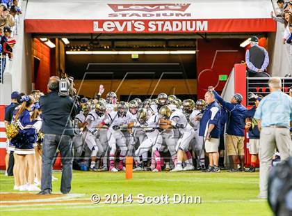 Thumbnail 3 in Jesuit vs. Elk Grove @ Levi's Stadium photogallery.