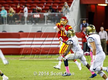 Thumbnail 2 in Jesuit vs. Elk Grove @ Levi's Stadium photogallery.