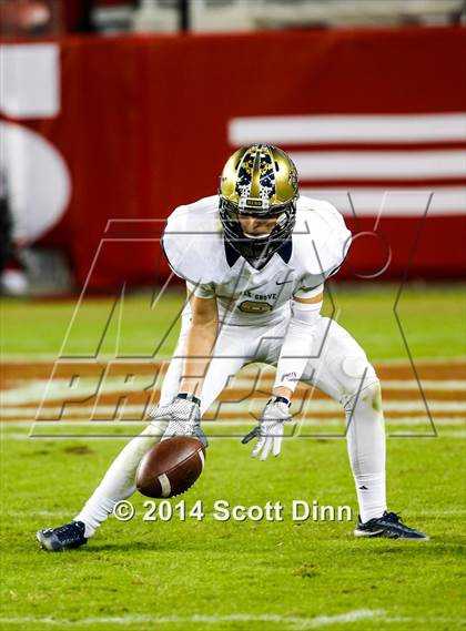 Thumbnail 2 in Jesuit vs. Elk Grove @ Levi's Stadium photogallery.