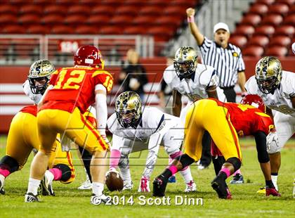Thumbnail 3 in Jesuit vs. Elk Grove @ Levi's Stadium photogallery.