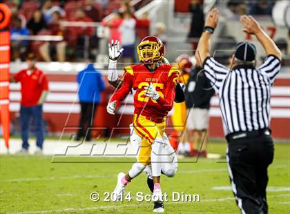 Thumbnail 3 in Jesuit vs. Elk Grove @ Levi's Stadium photogallery.