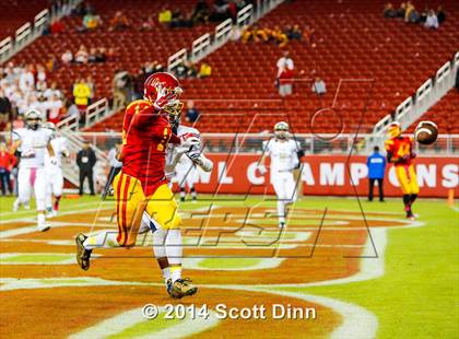 Thumbnail 1 in Jesuit vs. Elk Grove @ Levi's Stadium photogallery.
