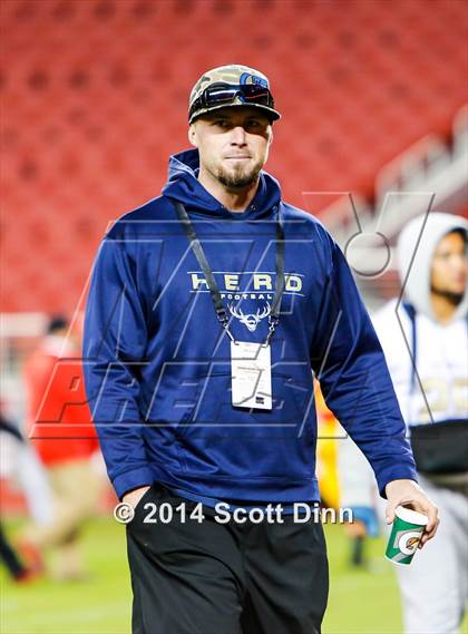 Thumbnail 2 in Jesuit vs. Elk Grove @ Levi's Stadium photogallery.
