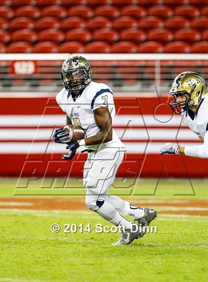 Thumbnail 1 in Jesuit vs. Elk Grove @ Levi's Stadium photogallery.