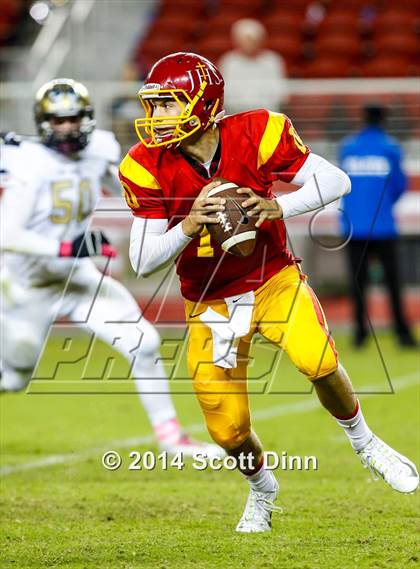 Thumbnail 3 in Jesuit vs. Elk Grove @ Levi's Stadium photogallery.