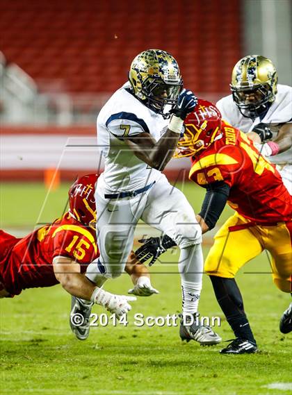 Thumbnail 3 in Jesuit vs. Elk Grove @ Levi's Stadium photogallery.