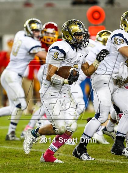 Thumbnail 3 in Jesuit vs. Elk Grove @ Levi's Stadium photogallery.