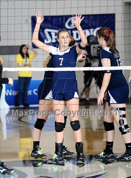 Thumbnail 3 in Branson vs. Tri-City Christian (CIF State D5 Final) photogallery.
