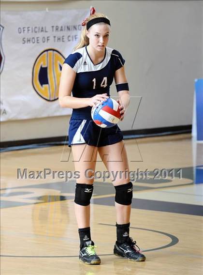 Thumbnail 3 in Branson vs. Tri-City Christian (CIF State D5 Final) photogallery.