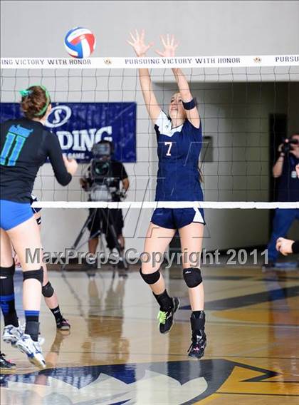 Thumbnail 1 in Branson vs. Tri-City Christian (CIF State D5 Final) photogallery.