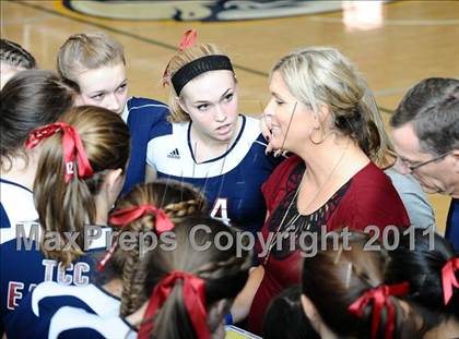 Thumbnail 2 in Branson vs. Tri-City Christian (CIF State D5 Final) photogallery.