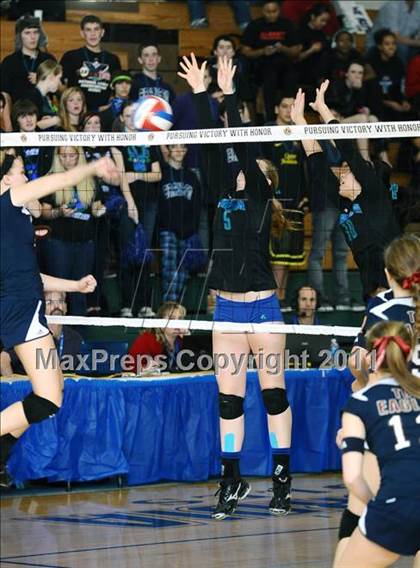 Thumbnail 3 in Branson vs. Tri-City Christian (CIF State D5 Final) photogallery.