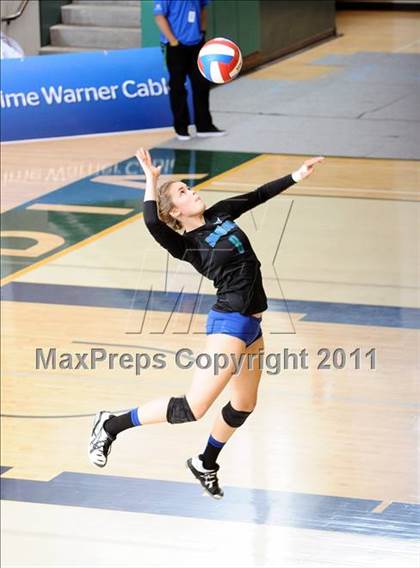 Thumbnail 3 in Branson vs. Tri-City Christian (CIF State D5 Final) photogallery.