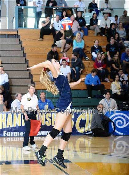 Thumbnail 2 in Branson vs. Tri-City Christian (CIF State D5 Final) photogallery.