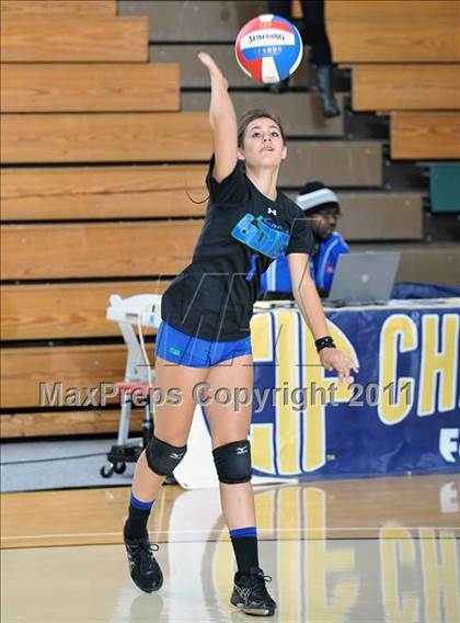 Thumbnail 3 in Branson vs. Tri-City Christian (CIF State D5 Final) photogallery.